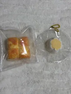 kikisquishy キキスクイーズ Sサイズ粉付きパン ミニサイズ牛プリン