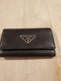 PRADA サフィアーノレザー キーケース 6連 ブラック