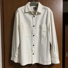 【美品・未着用品】メンズ　Mサイズ　長袖アイボリーデニム風シャツ