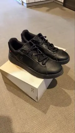 27cm スニーカー