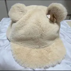 ディズニー プーさん　キャップ クリーム色