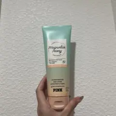 ビクトリアシークレットpink ボディローションのサムネイル