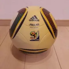 正規品 Jabulani ジャブラニ 公式試合球 ※激レア　新品　シュリンク付き 2025年最新】ジャブラニ 公式の人気アイテム - メルカリ