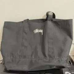 STUSSY トートバッグのサムネイル