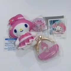 マイメロディ 缶バッチ コインケース シール マスコットの4点セット