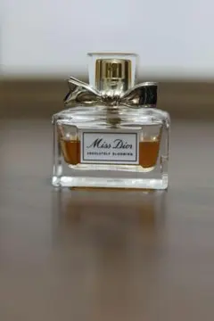 Dior Miss Dior Absolutely Blooming 香水 Dior Miss Dior Absolutely Blooming / Christian Dior EDP