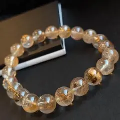 高品質美麗金針♡ゴールドルチルクォーツ♡6.8mm♡天然石ブレスレット 