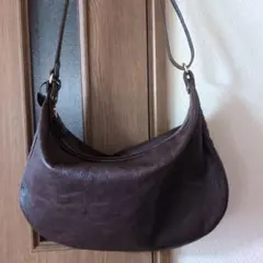革 ショルダーバッグ