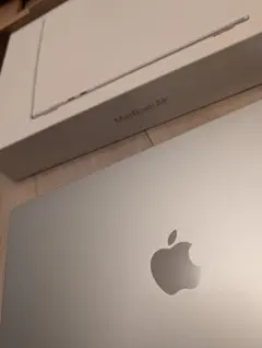 MacBook Air 15インチ M3 US配列 256GB /16GB