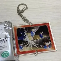 名探偵コナン　TD連結アクリルキーホルダー　江戸川コナン　工藤新一