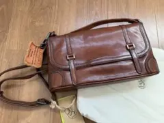 未使用 レザーショルダーバッグ Lahella ラヘラ L-31 日本製