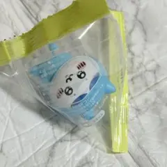 ちいかわ　インテリアミニフィギュア　パジャマ　ハチワレ