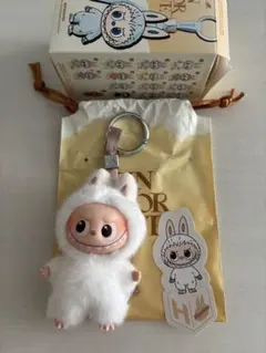 ラブブ LABUBU PIN FOR LOVE H