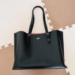 COACH ブラックレザートートバッグ