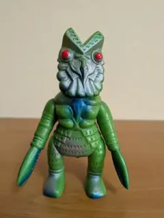 【当時もの】ブルマァク　ミドルソフビ　バルタン星人　ウルトラマン