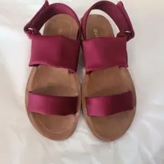 ボルドーカラー ストラップサンダルのサムネイル