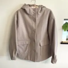 Rewdeフード付きグレージュジャケット Mサイズゆったりアウター
