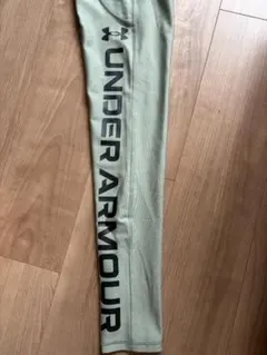 アンダーアーマー スポーツレギンス M カーキ レディース ヨガ ジム