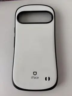 iFace First Class Pixel 9/9 Proケース ホワイト