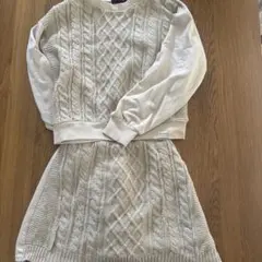 ラブトキシック　ニット　セットアップ　ベージュ