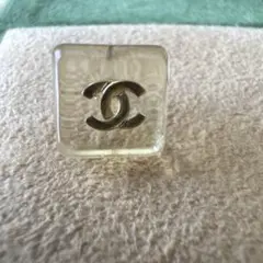 CHANEL 片耳　ピアスのサムネイル