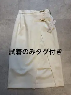 試着のみ⭐︎アイボリー タイトスカート サイドスリットのサムネイル