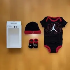 新品未使用　NIKE Jordan ジョーダン　セット　ボディスーツ　靴下　帽子