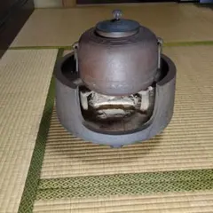 鋳鉄製 卓上コンロ 五徳付き 涼炉 鉄瓶銀瓶茶托茶道具唐物中国煎茶道具