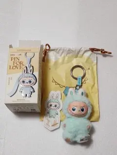 LABUBU PIN FOR LOVE イニシャル『I』