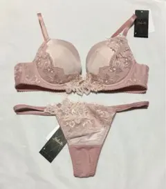 2025年最新】ワコールサルートc75の人気アイテム - メルカリ