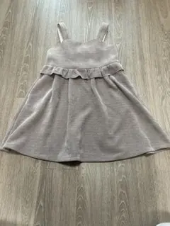 BeBe ジャンバーワンピース　130