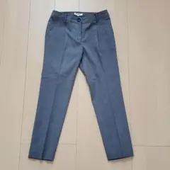 ナチュラルビューティーベーシック　パンツ　スラックス　ストライプ　グレー