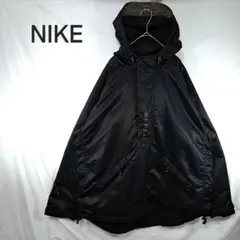 【美品】NIKE　ナイキ　ナイロンプルオーバー　刺繍　ハーフジップ　銀タグ