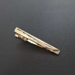 Item thumbnail for item e561b4fa-3141-4e1d-8c76-fb0f998a86ef