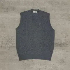 Vネック ニットベスト グレー ケーブル編み