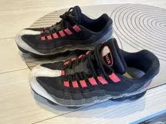 Nike Air Max 95 ブラック/レッド スニーカー