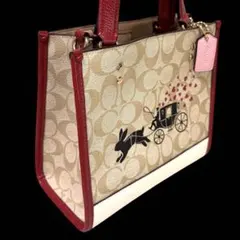 COACH コーチ　限定コレクション　ラビット&キャリッジトート　未使用に近いのサムネイル