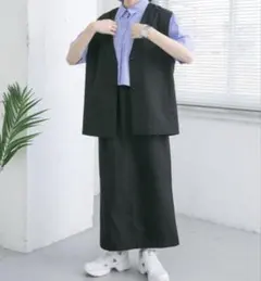 KBF ブラック セパレート ベスト スカート セットアップ