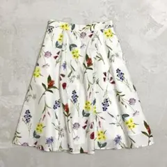 Apuweiser-riche フレアスカート　花柄