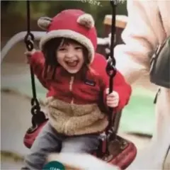 パタゴニアベビー　キッズ　80 耳付き　フード　パーカー　ボアパーカー   赤