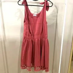 リリーブラウン　サーモンピンク キャミワンピース