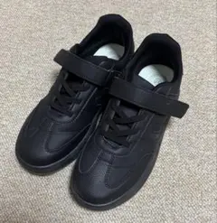 防水スニーカー　23cm ブラック　マジックテープ