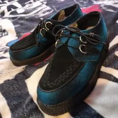 Item thumbnail for item c5fcf6d4-b5cb-4d25-be52-2e852760ed09