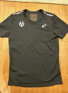 asics track elite ランニングシャツ　メンズMサイズ