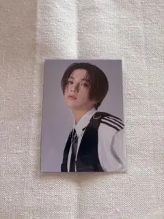 Item thumbnail for item 2e779f0e-b0c5-4b47-8001-9c144942f452