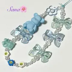 【訳あり】携帯ストラップ　ビーズストラップ　キーホルダー　韓国　水色　119