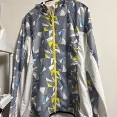 ミズノレディースウィンドパーカー