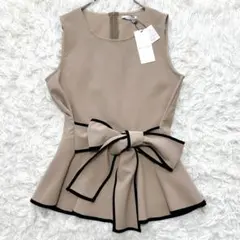 【新品タグ付】JULIA BOUTIQUE ペプラムトップス ベージュ LL