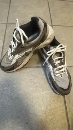 NEW BALANCE スニーカー