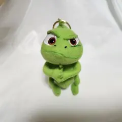 ディズニーストア　パスカル　ラプンツェル　ぬいぐるみバッジ　キーチェーン